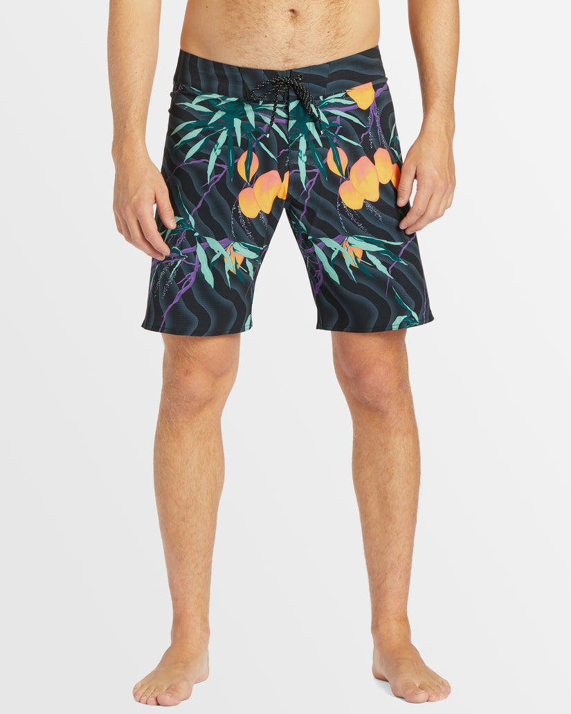 SUNDAYS AIRLITE BOARDSHORTS