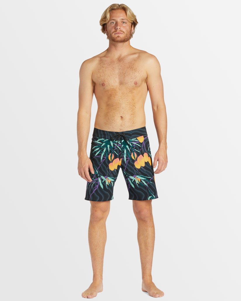 SUNDAYS AIRLITE BOARDSHORTS