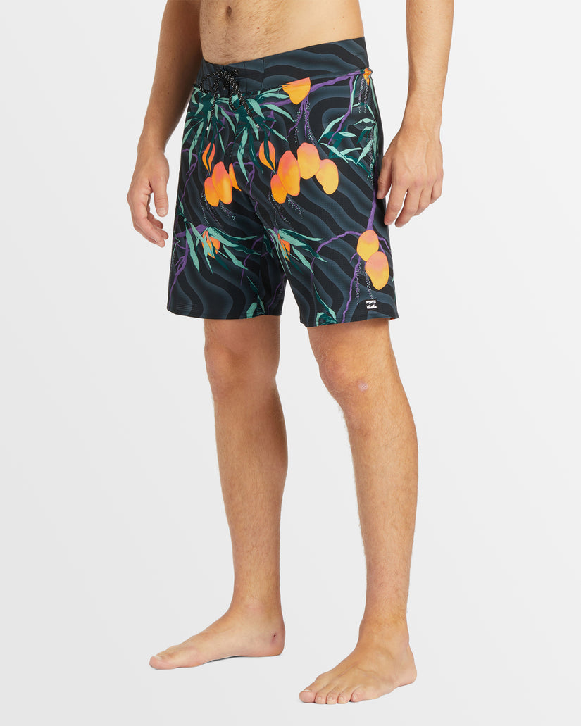 SUNDAYS AIRLITE BOARDSHORTS