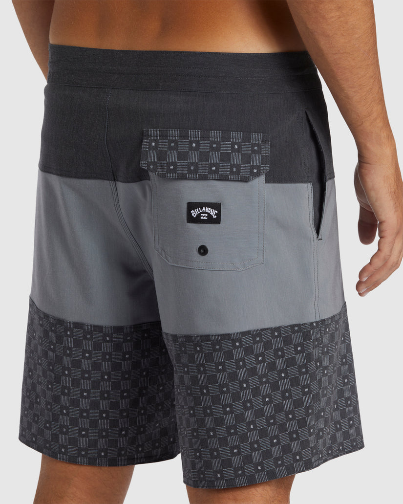 Tribong Lo Tide Boardshorts