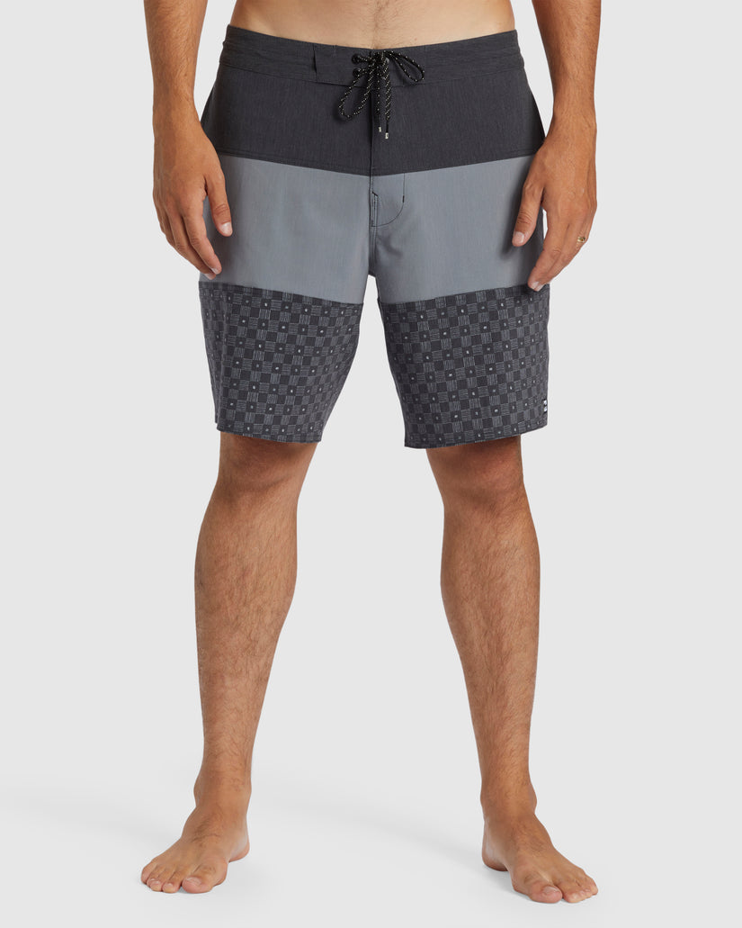 Tribong Lo Tide Boardshorts