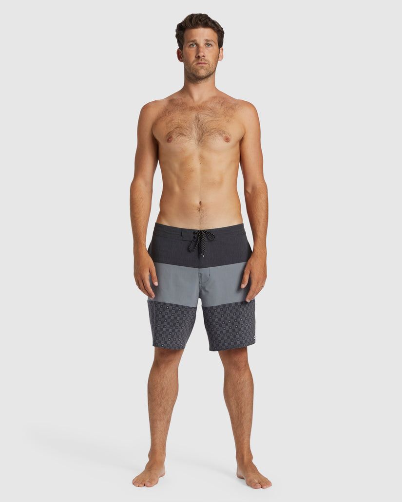 Tribong Lo Tide Boardshorts