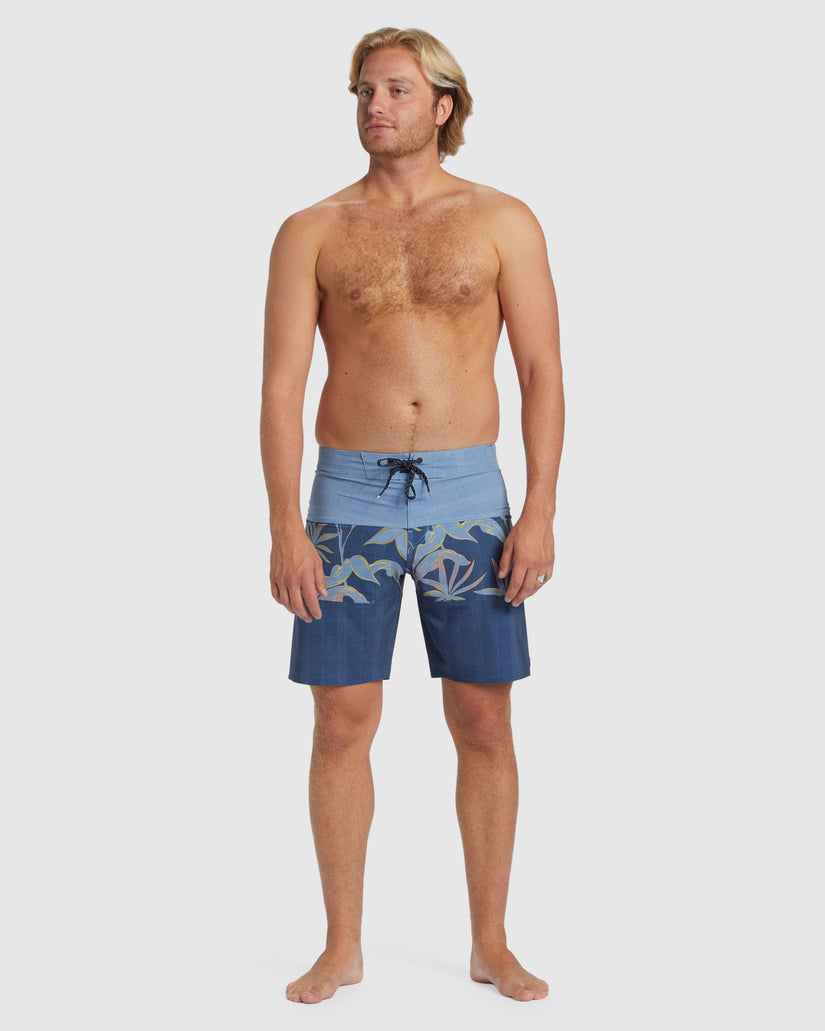 TRIBONG PRO BOARDSHORTS