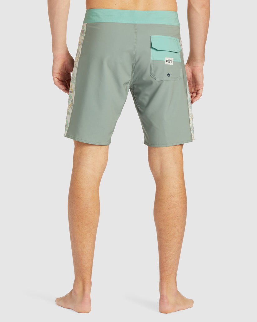 D BAH PRO BOARDSHORTS