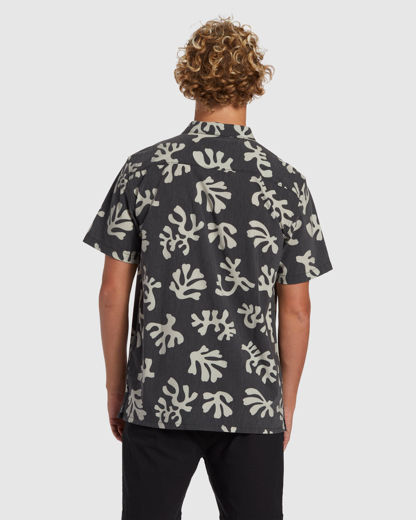 Mens Coral Gardeners Surftrek Shirt