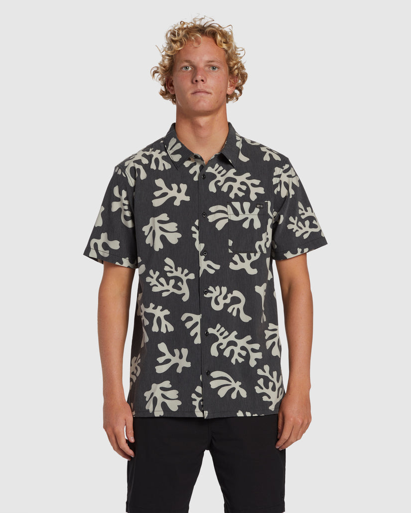 Mens Coral Gardeners Surftrek Shirt