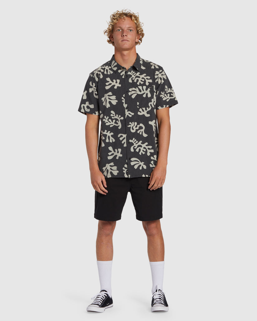 Mens Coral Gardeners Surftrek Shirt