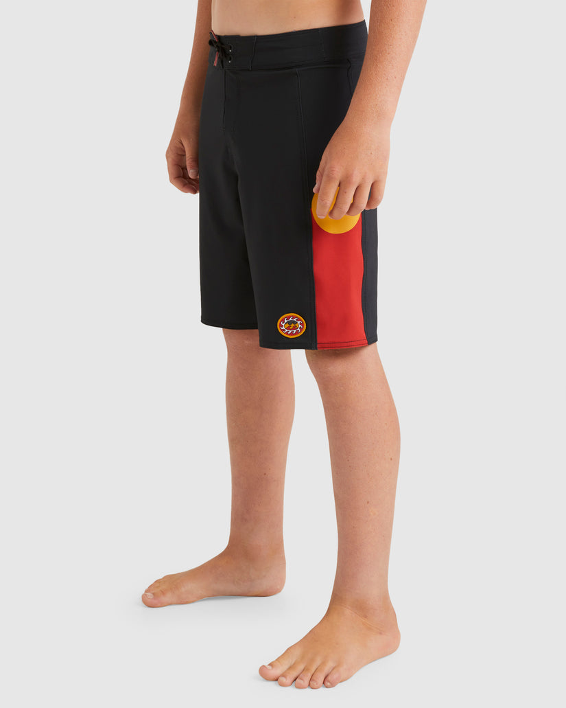 BOYS 8-16 OTIS D BAH PRO BOARDSHORTS