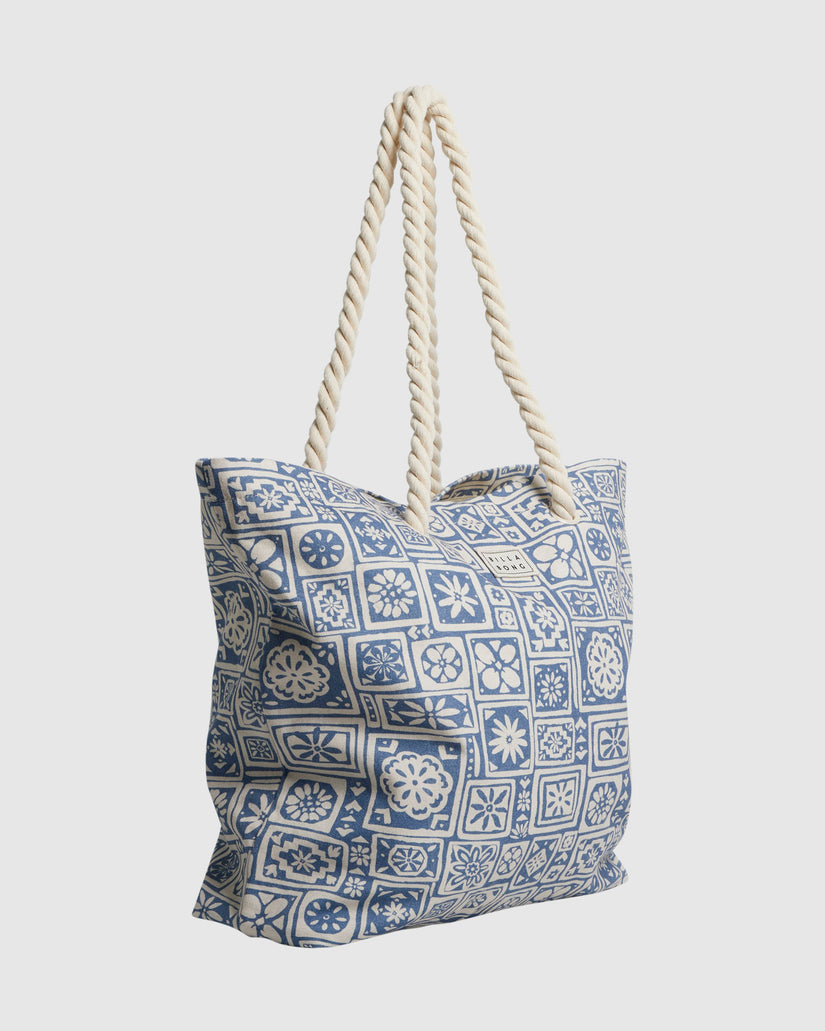 Womens Down Under Beach Tote Bag