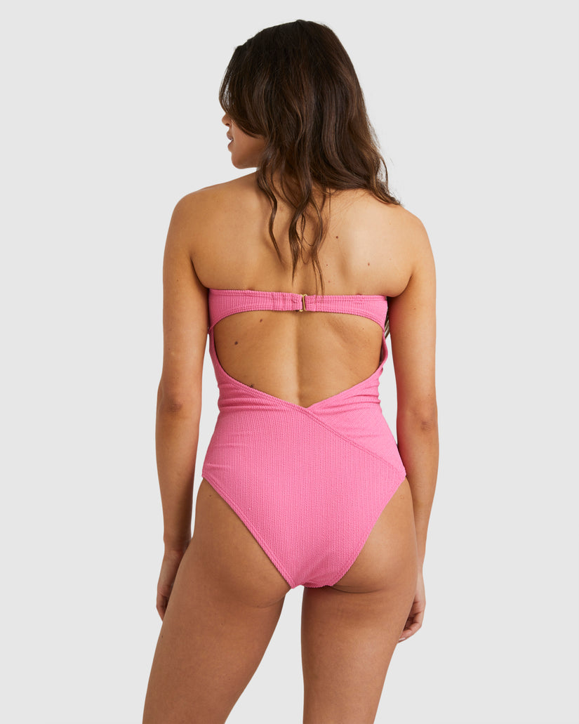 Womens Sunrays Sia DD One Piece